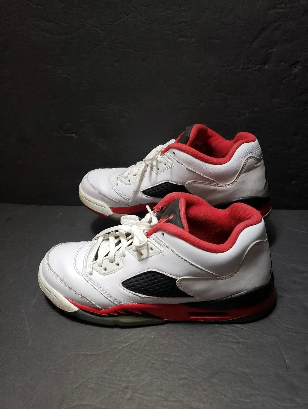 Air JORDAN 5 Retro Low Fire Red Sneakers Size 7Y